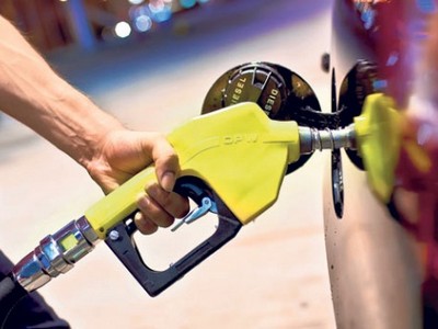 Цены на бензин в США обвалились до 50 центов