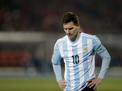 Тренер сборной Аргентины решил отказаться от услуг Месси