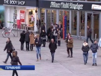 Беженцы в Германии держат в страхе женщин Кельна