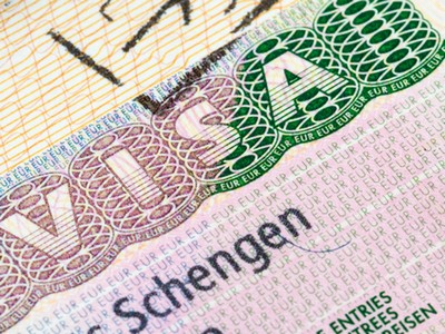 Совет ЕС рассмотрит отмену виз для украинцев в марте или июне