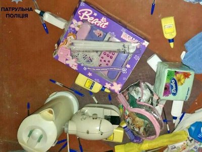 Ограбление детского сада в Киеве: вынесли игрушки и мыло