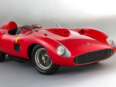 Самый дорогой автомобиль: Ferrari 335 продан на аукционе за рекордные €32 млн