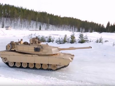Американские морпехи устроили танковый дрифт в Норвегии (видео)