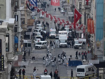 В центре Стамбула теракт: есть жертвы и раненые
