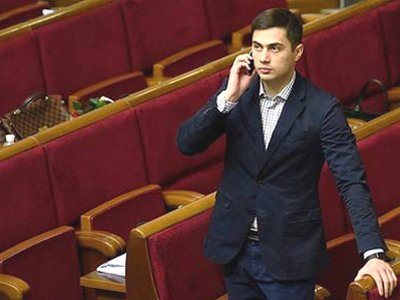 В БПП решили забрать депутатские мандаты у Томенко и Фирсова