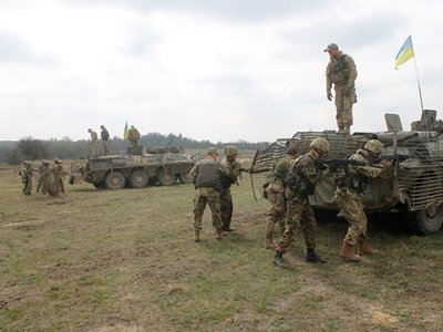 Масштабные учения украинских десантников: фоторепортаж