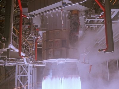 США намерены закупить у РФ ракетные двигатели