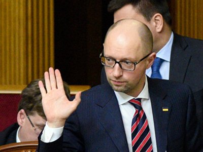 Арсений Яценюк подал в отставку