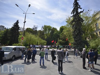 В Киеве первомайскую демонстрацию вышли 30 человек