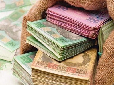 Российскому заводу незаконно возместили 800 тысяч гривен налогов