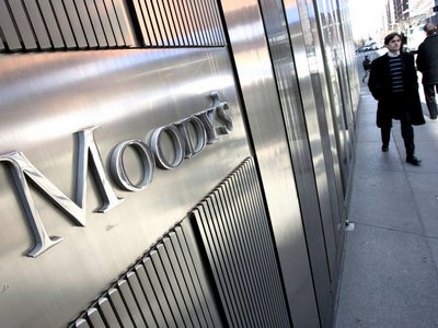 Украина в ближайшее время получит третий транш МВФ — Moody's