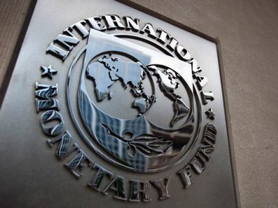 Украина в этому году рассчитывает на три транша МВФ