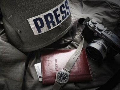 Боевики «слили» данные 2 тысяч журналистов, аккредитованных в АТО