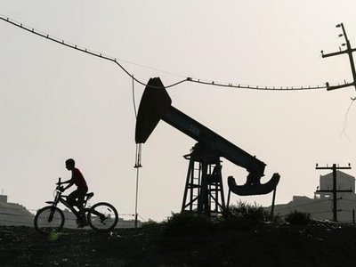 Мировые цены на нефть достигли максимума с начала года