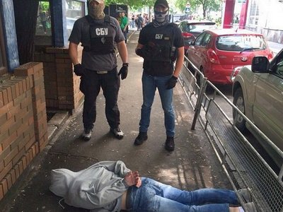 Налоговый инспектор в Киеве попался на взятке