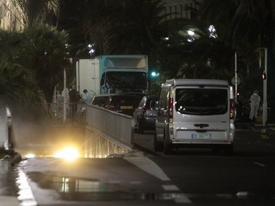 Опубликован видеоролик перехвата грузовика с террористом в Ницце