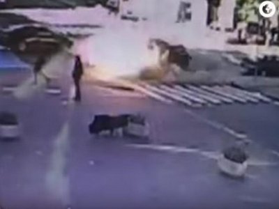 Опубликовано видео момента взрыва авто с журналистом Шереметом