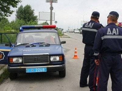 Экс-гаишники продолжают патрулировать украинские трассы