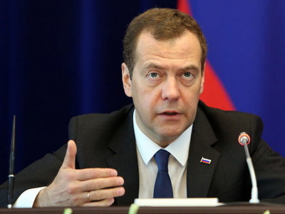 Дмитрий Медведев допустил разрыв дипломатических отношений с Украиной