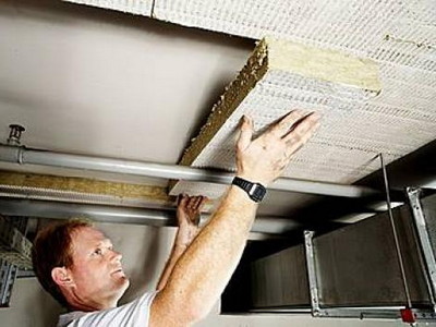 Утепление потолка квартиры: как клеить плиты из пенополистирола