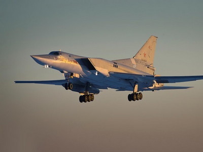 Российские бомбардировщики нанесли новый авиаудар по Сирии (видео)