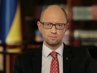 Яценюк призвал НАТО обеспечить Украину «оборонительным оружием»