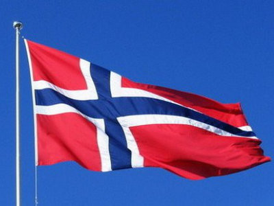 Норвегия начала возводить забор на границе с РФ