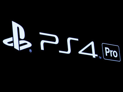 Компания Sony представила новую версию приставки PlayStation 4