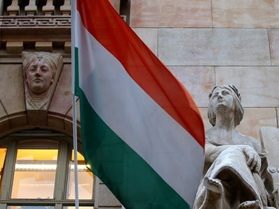 Венгерские власти намерены значительно упростить трудоустройство для украинцев