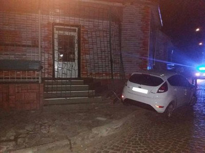 Пьяный прокурор устроил ночные гонки в Мукачево
