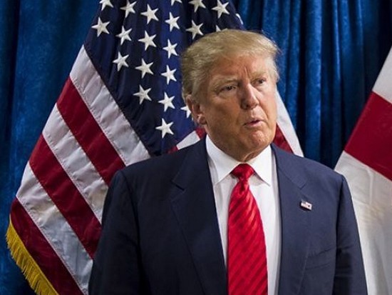 СМИ: Дональд Трамп из-за убытков не платил налоги 18 лет