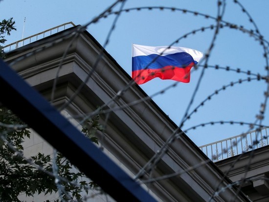 МИД Украины предупреждает, что посещать РФ опасно