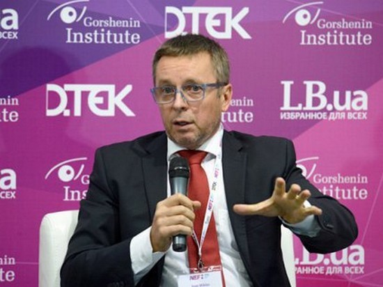 В Украине не хватает политической воли для реформ — Миклош