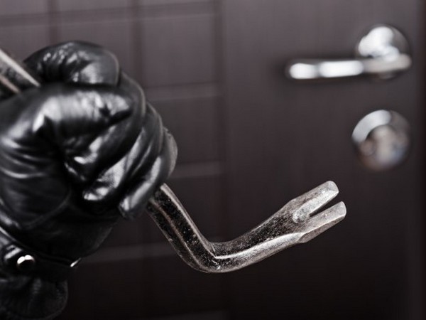 Эксперты рассказали, как обезопасить свой дом от воров