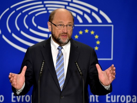 Санкции против России будут действовать до выполнения Минска — Шульц