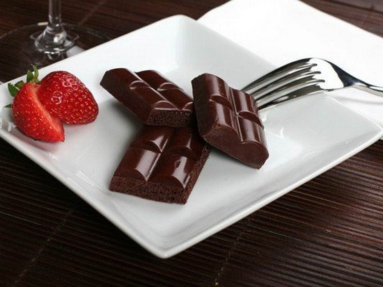 Ученые подтвердили пользу темного шоколада для метаболизма и сердца