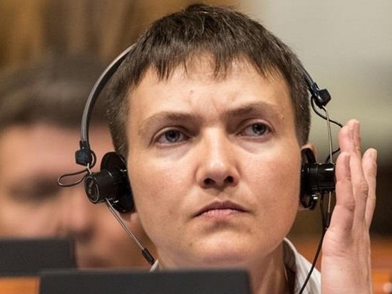 Надежда Савченко сорвала заседание комитета Верховной Рады (видео)