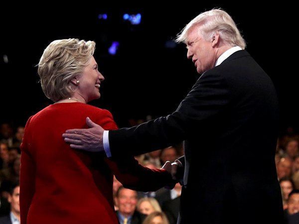 Выборы в США: Хиллари Клинтон теряет позиции