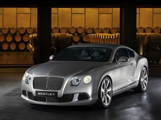 Продажи Bentley в России выросли вдвое