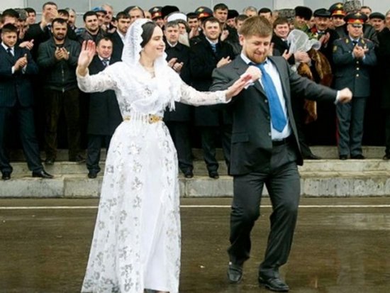 В Чечне власти будут следить за соблюдением традиций на свадьбах