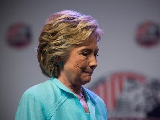 ФБР обвинила Клинтон обвинили в госизмене