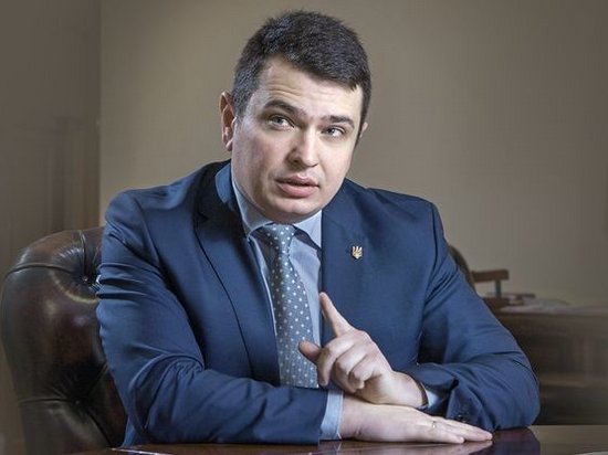 НАБУ начало проверку е-деклараций украинских чиновников