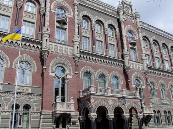 Нацбанк: Webmoney, Яндекс.Деньги и QIWI под запретом в Украине