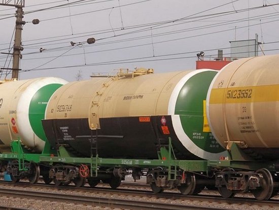 РФ ввела санкции против украинских цистерн