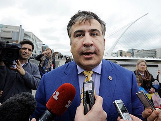 Губернатор Одесской области Михаил Саакашвили подал в отставку (видео)