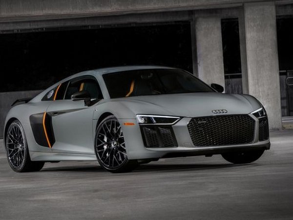 Автокомпания Audi показала эксклюзивную версию спорткара (фото)