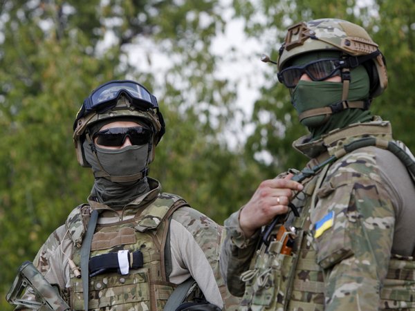 Украинским бойцам АТО приходят SMS с призывами бросать службу — Минобороны