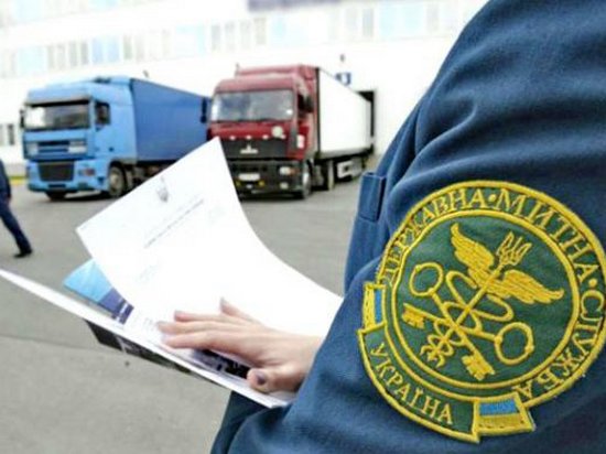 Львовские таможенники курировали незаконный ввоз более 10 тысяч автомобилей