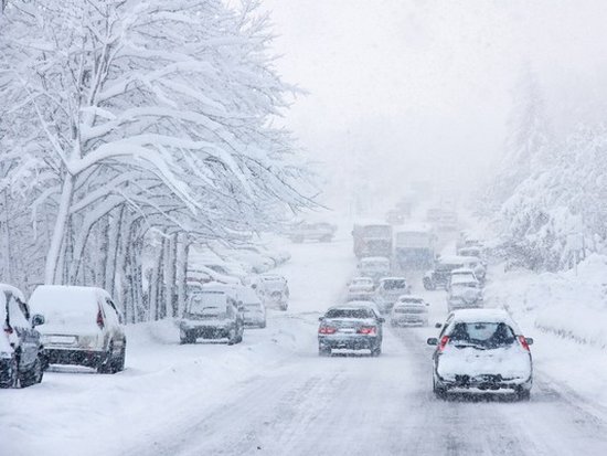 Синоптики прогнозируют сильные снегопады и метели в Украине
