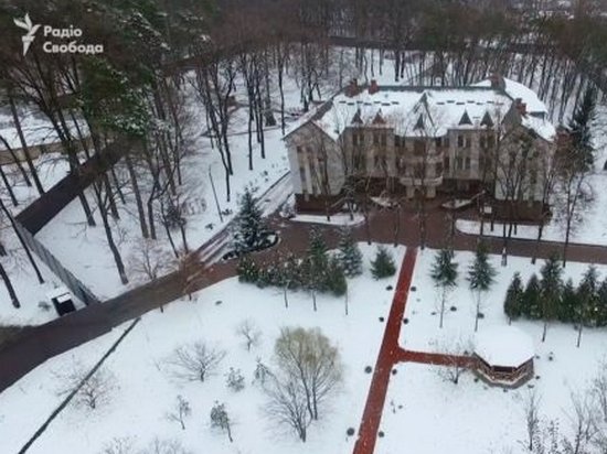 СМИ показали служебные апартаменты Арсена Авакова (видео)